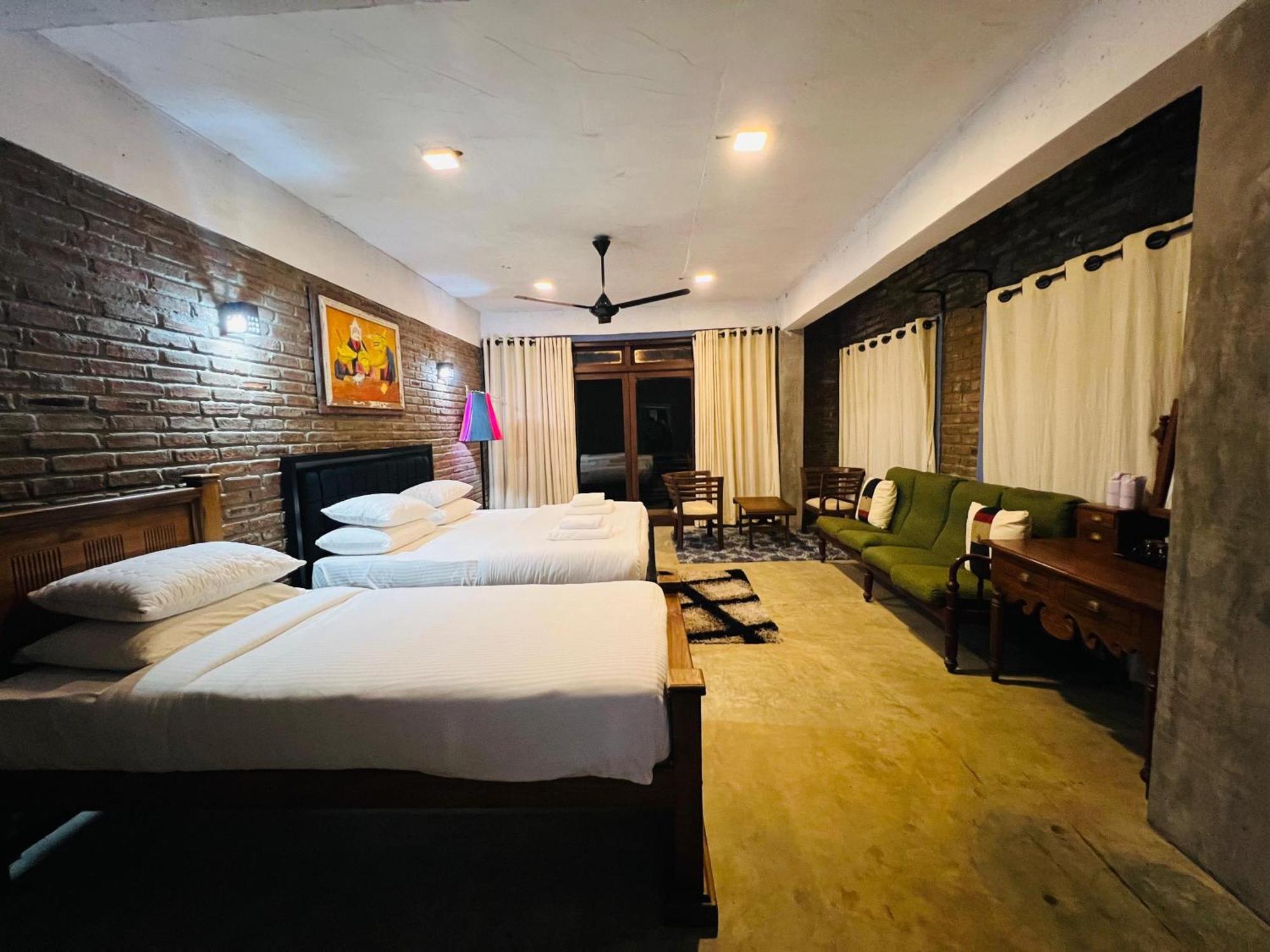 Aayu Hanthana Boutique Hotel Kandy Esterno foto